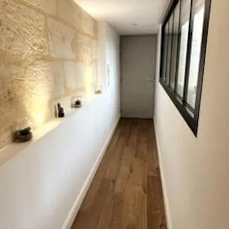 Duplex Avec Terrasses + Parking - St Nicolas *