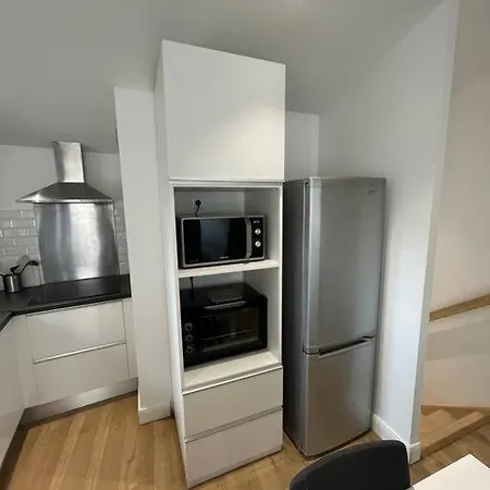 Duplex Avec Terrasses + Parking - St Nicolas *
